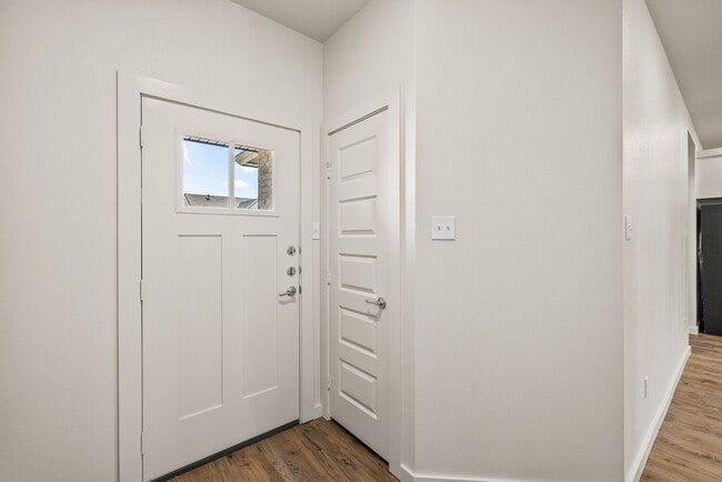 Photo - Charming 3-Bed, 2-Bath Home on Albany Ave – Spacious 1488 Sq Ft in Lubbock!