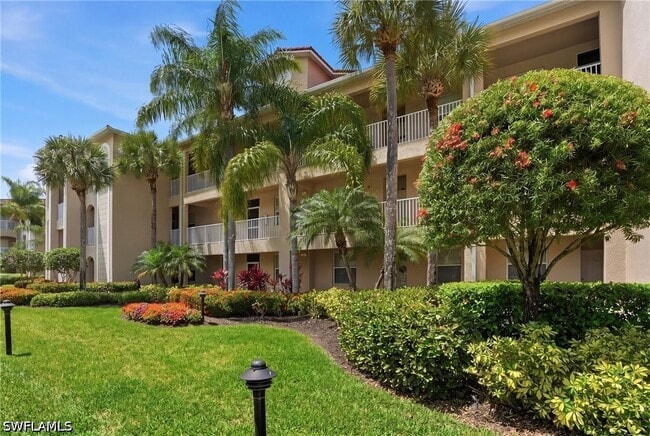 Building Photo - 2730 Cypress Trace Cir Unit 2812