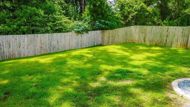 Photo - 975 Lovebird Ct