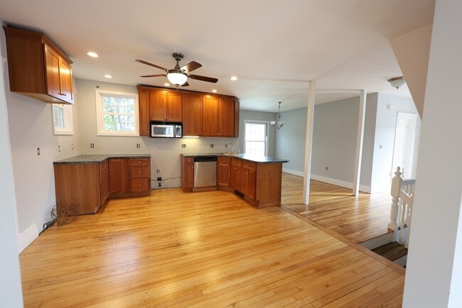 Photo - 15 Warren St Unit 2