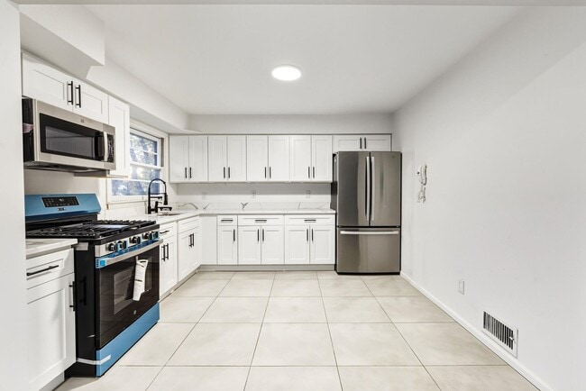 Photo - 235 Lakewood Dr Apartamento