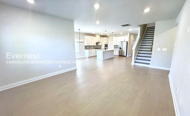 Photo - 4597 Winslet Dr