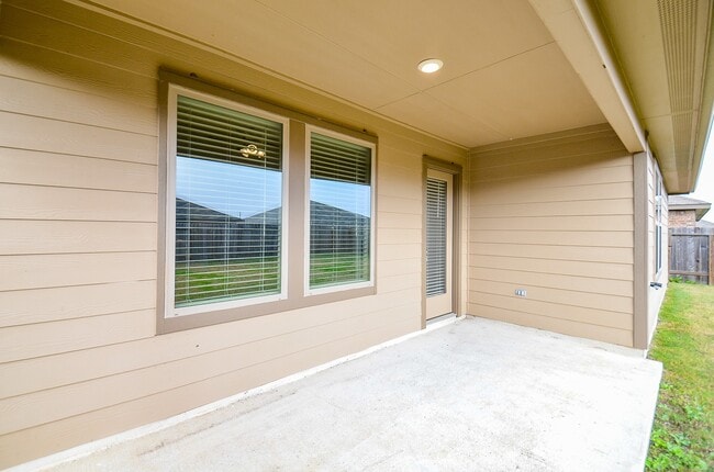 1611 Crystal Fawn Ct