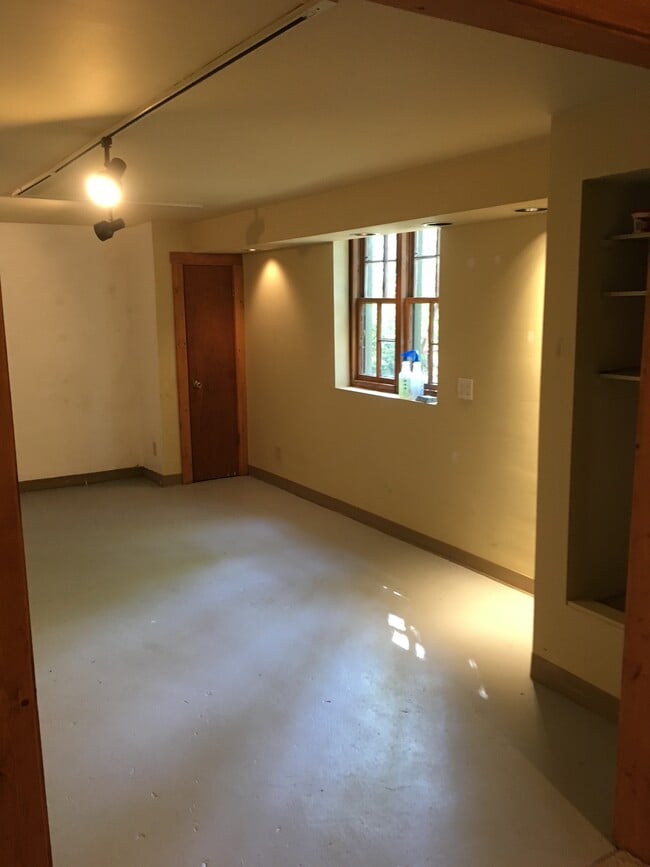 Photo - 8411 Abbott Ln