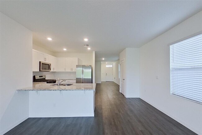 Photo - 31913 Katelin Cir