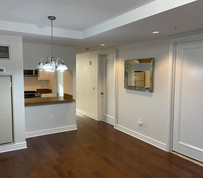 Photo - 3 Avery St Unit 903