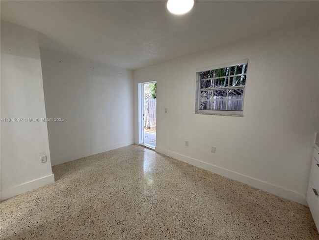 Photo - 50 Flagami Blvd Unit E