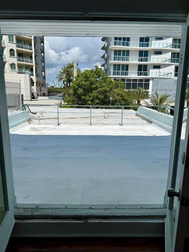 Photo - 3000 Granada St Unidad 10