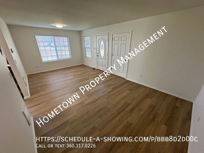 Photo - 223 Mill Rd SE