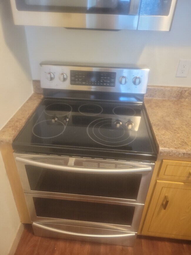 Photo - 219 Daniel St Unidad 219 Daniel st