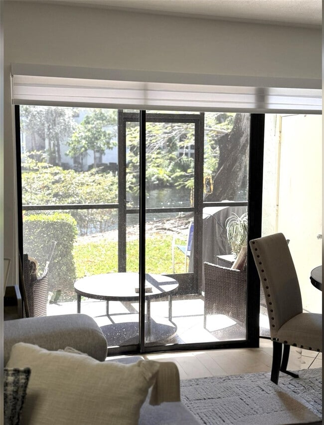 Photo - 8014 NW 15th Manor Unidad 8014