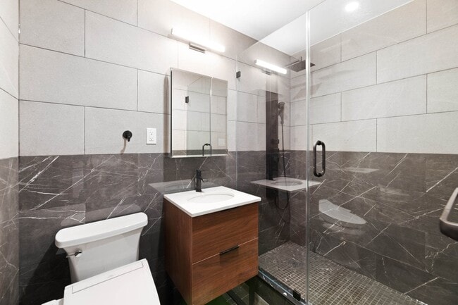 Photo - 437 W 46th St Unit 4RE