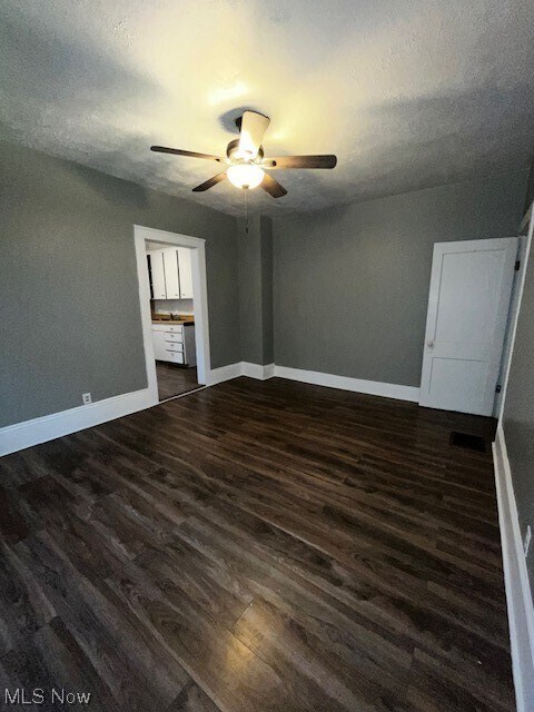 Photo - 373 W Oregon Ave