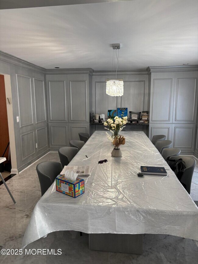 Photo - 7 Harvard Ct