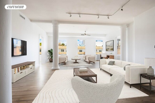 Photo - 116 W 14th St