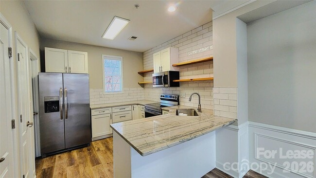 Photo - 144 Marketplace Ave