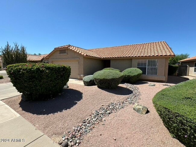 Photo - 1290 W Butler Dr Casa