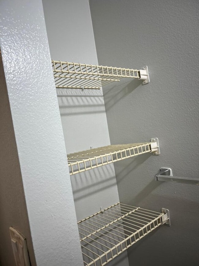 Photo - Move-In Ready 2BR/2BA Home with Modern Updates & Prime Zephyrhills Location!