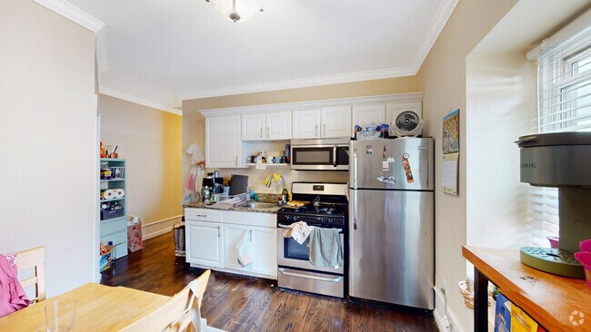 Building Photo - 712 Shawmut Ave Rental