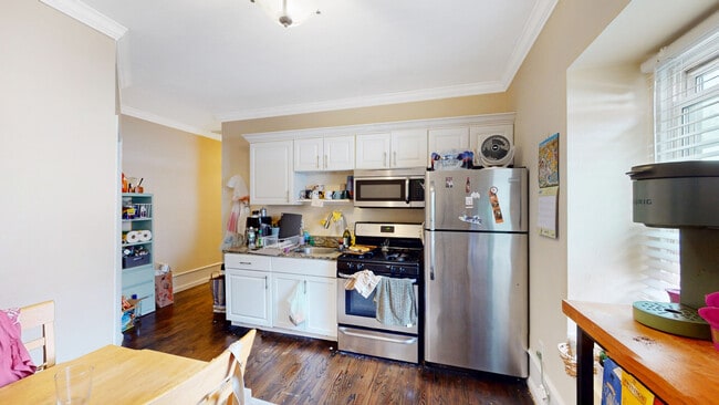 Building Photo - 712 Shawmut Ave Rental