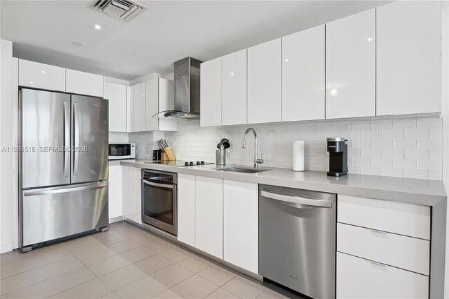 Photo - 1600 NE 1st Ave Unidad 3303