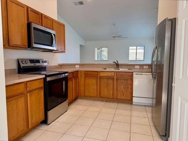 Photo - PRIVATE POOL - 4 BEDROOM 2 BATH HOME