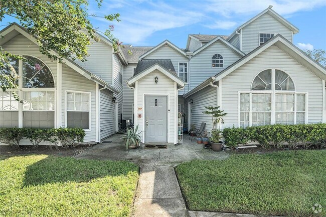 Building Photo - 12145 Armenia Gables Cir Rental