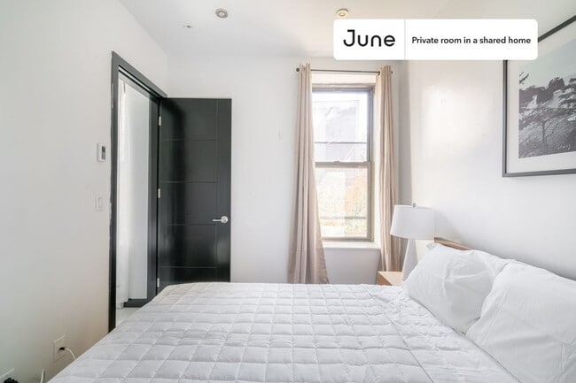 Photo - Room in Shared 3 bed/2 bath home Unit A