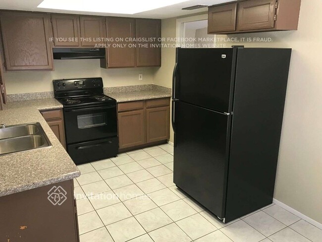 Photo - 9617 N 52nd Dr