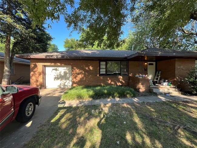 Photo - 1603 Franklin Dr