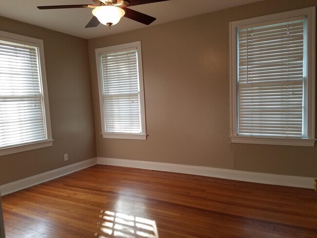 Photo - 3803 Avenue G