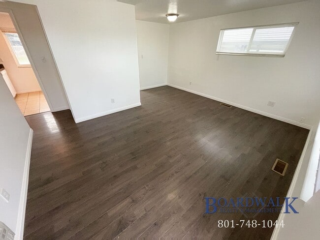 Photo - Charming Brick Rambler