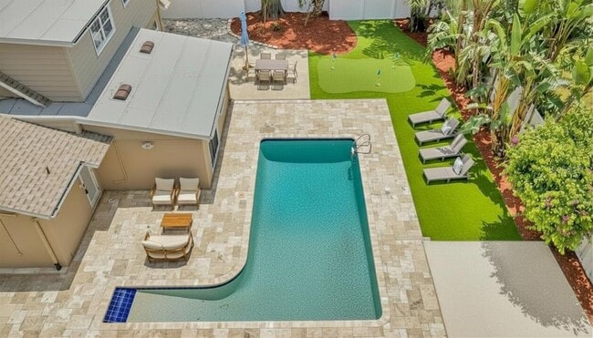 Building Photo - 4924 Shetland Ave