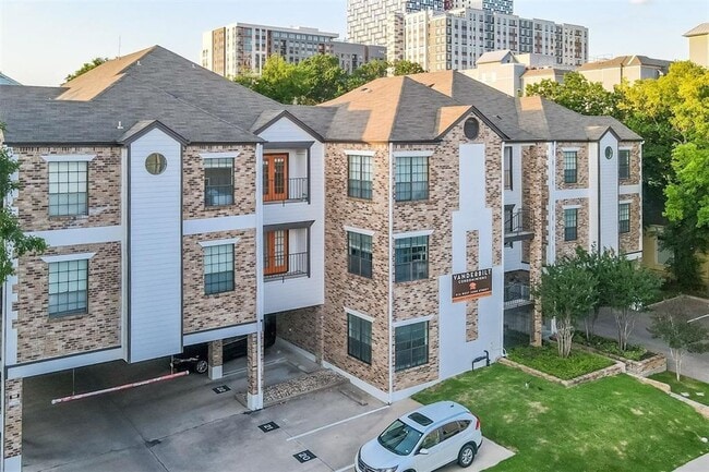 Vanderbilt #106 - Vanderbilt #106 Condo Unit 106