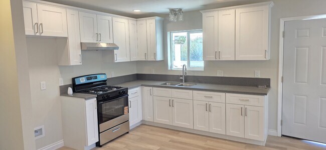 7425 Borrego Trail