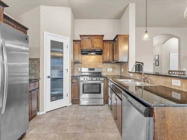 Photo - 18204 Sandhurst Ct