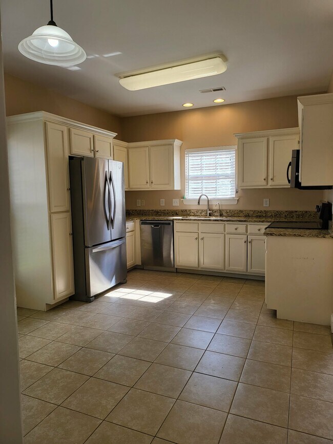 Photo - 316 Rowlette Cir