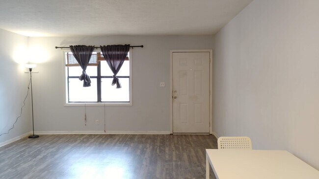 Photo - 502 Oak Circle Dr Unit C5