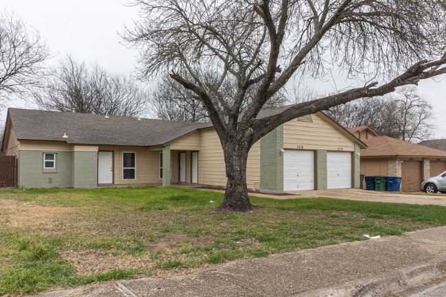 Photo - 5216 Meadow Rise St