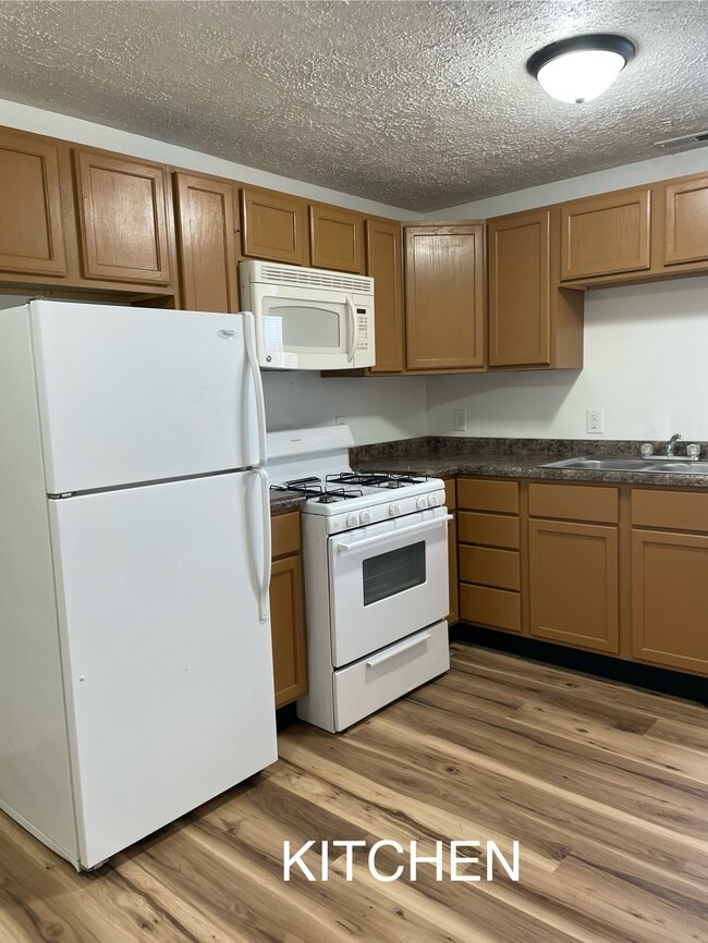 Photo - 21 W 8th St Unidad 3