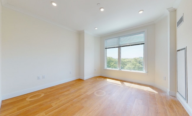 Photo - 101 Ellery Ct