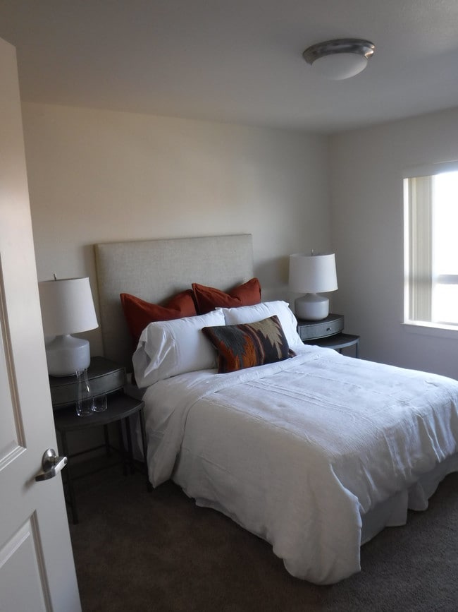 Two Bedroom - Traditions at Englewood