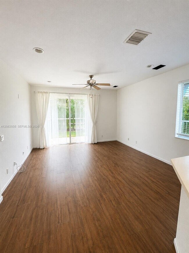 Photo - 316 Conservation Dr