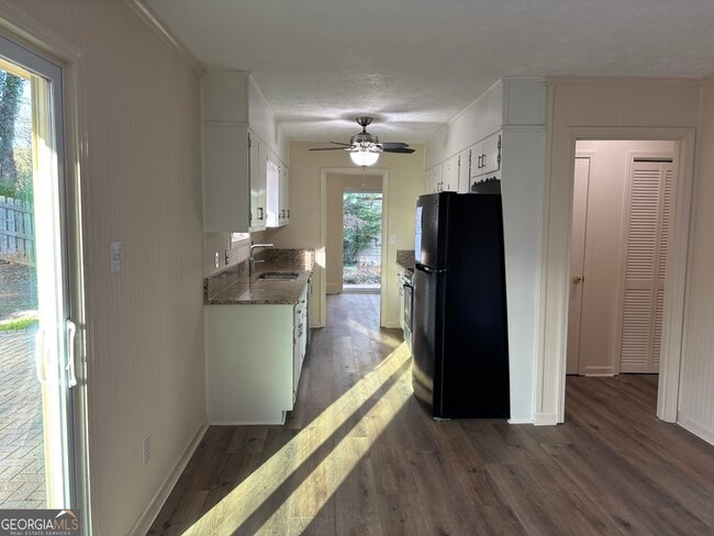 Photo - 118 Scatterfoot Dr