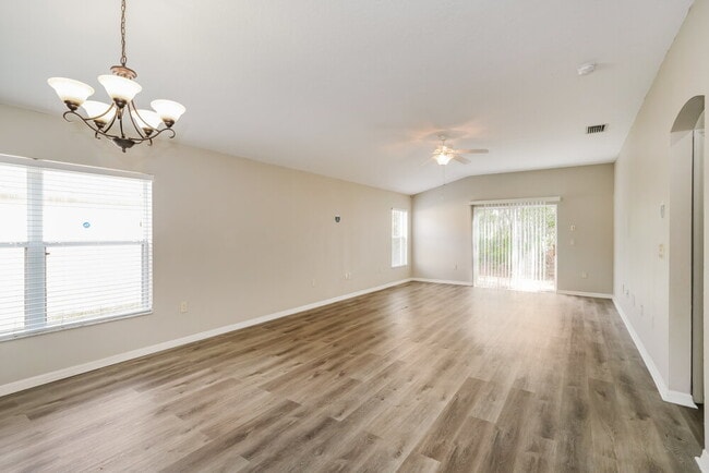 Photo - 5310 Braddock Dr