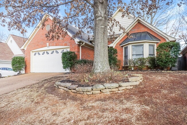 Photo - 1562 Appling Wood Cove N