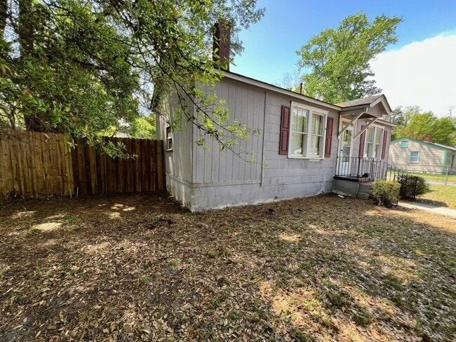 Photo - MOVE IN READY!