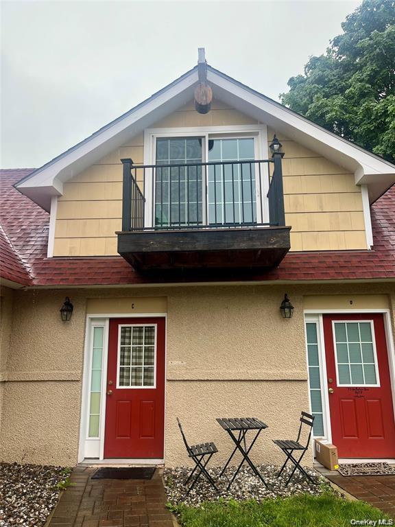 Photo - 73 Webster Ave Unit F