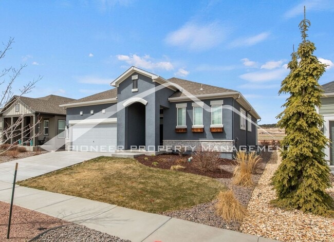 Building Photo - Lakeside Luxury in Wolf Ranch – Beautiful 3bd Home with Serene Backyard Views, Primary Main-Level...