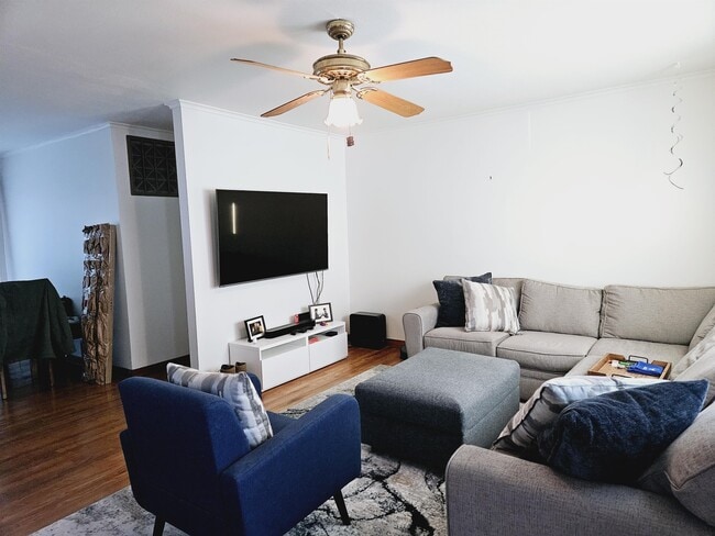 Photo - 2234 W Elm Ave